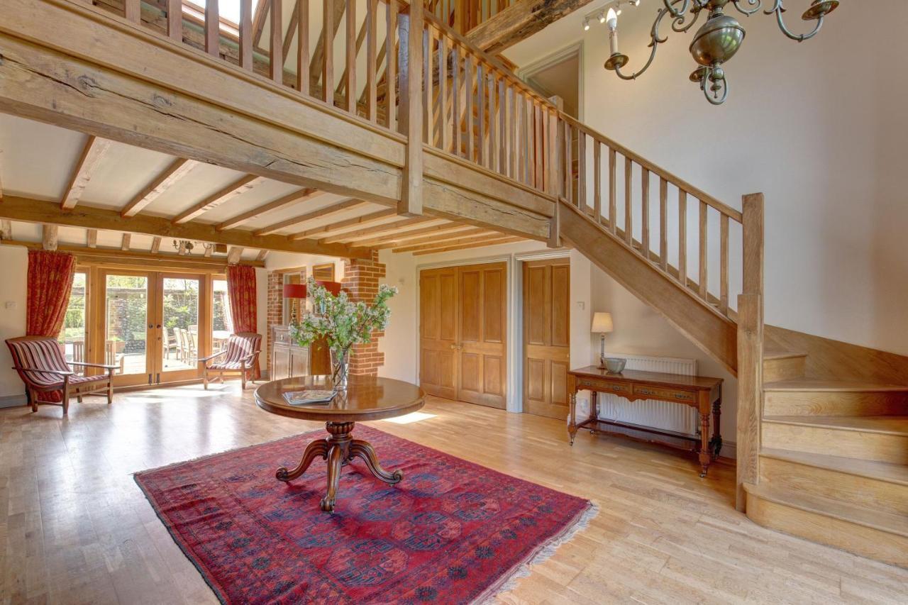Williams Barn Villa West Beckham Exteriör bild