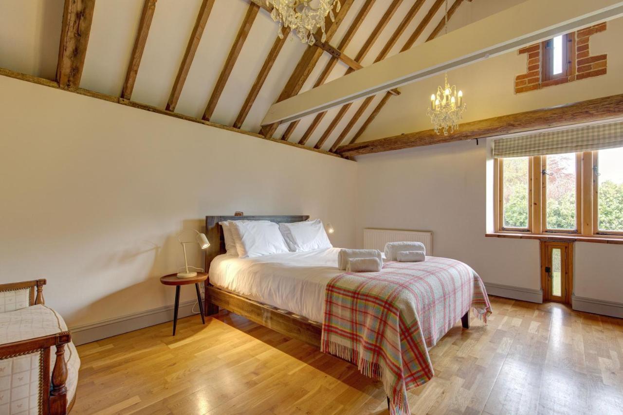 Williams Barn Villa West Beckham Exteriör bild
